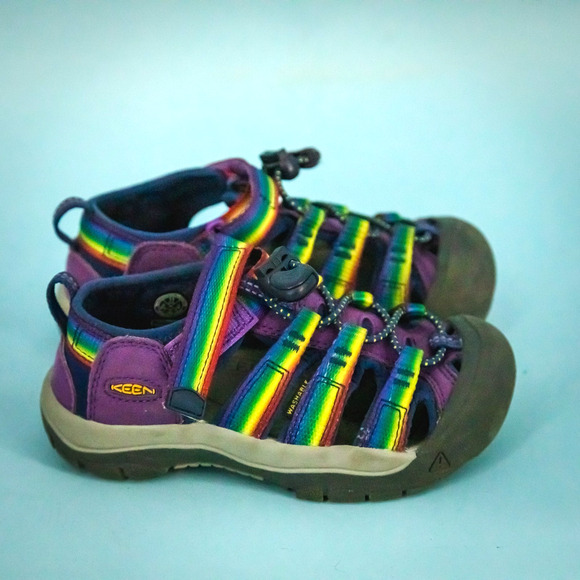 Keen Size 11 Newport H2 Rainbow Purple Outdoor Walking Water Shoes Sandals - Picture 3 of 7